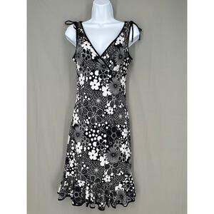 90s Vintage Dress Womens Small Black Floral Babydoll Cottage Boho Retro Ruffle